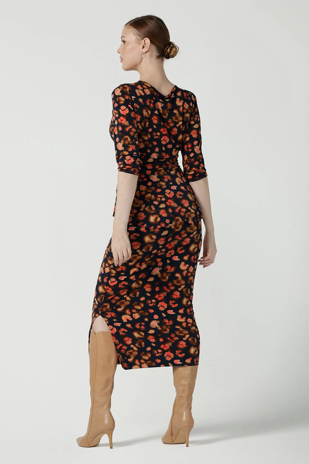 Andi Midi Tube Skirt in Lava