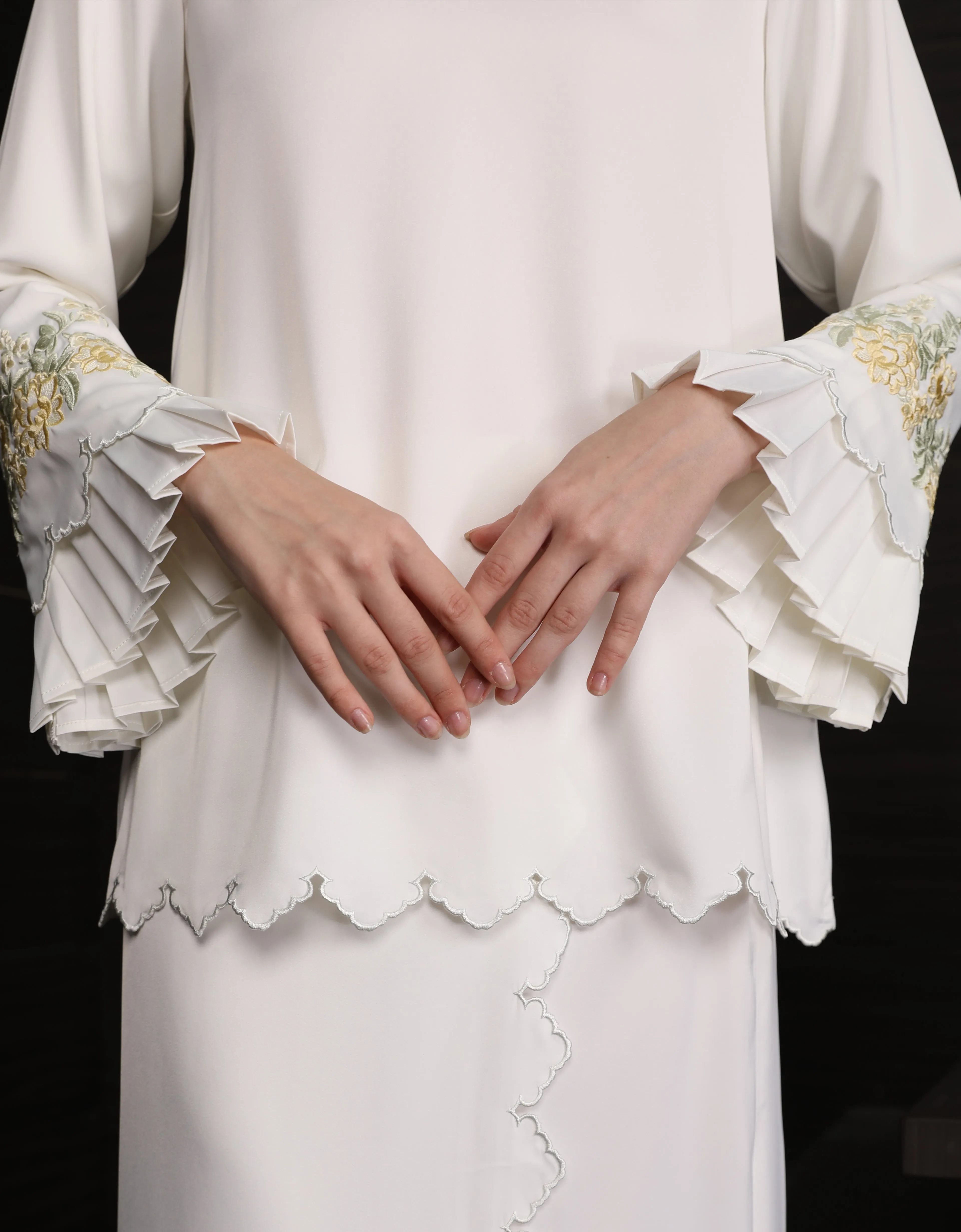 BAJU KURUNG KEDAH ZALEY (OFF WHITE)