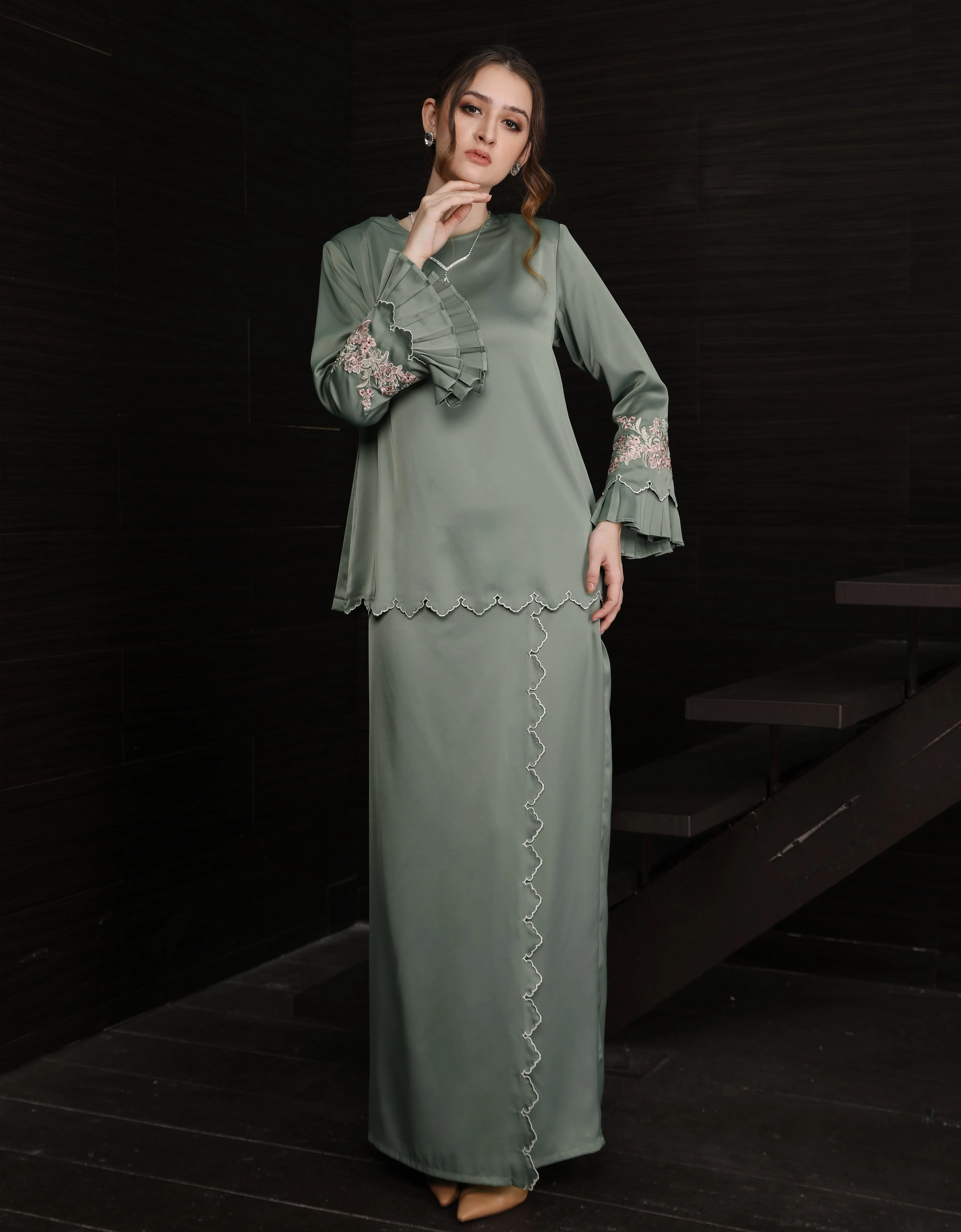 BAJU KURUNG KEDAH ZALEY (PICKLE GREEN)