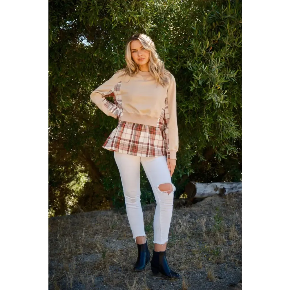 Elevate Your Wardrobe with Luxury Double-Layered Plaid Sweatshirt