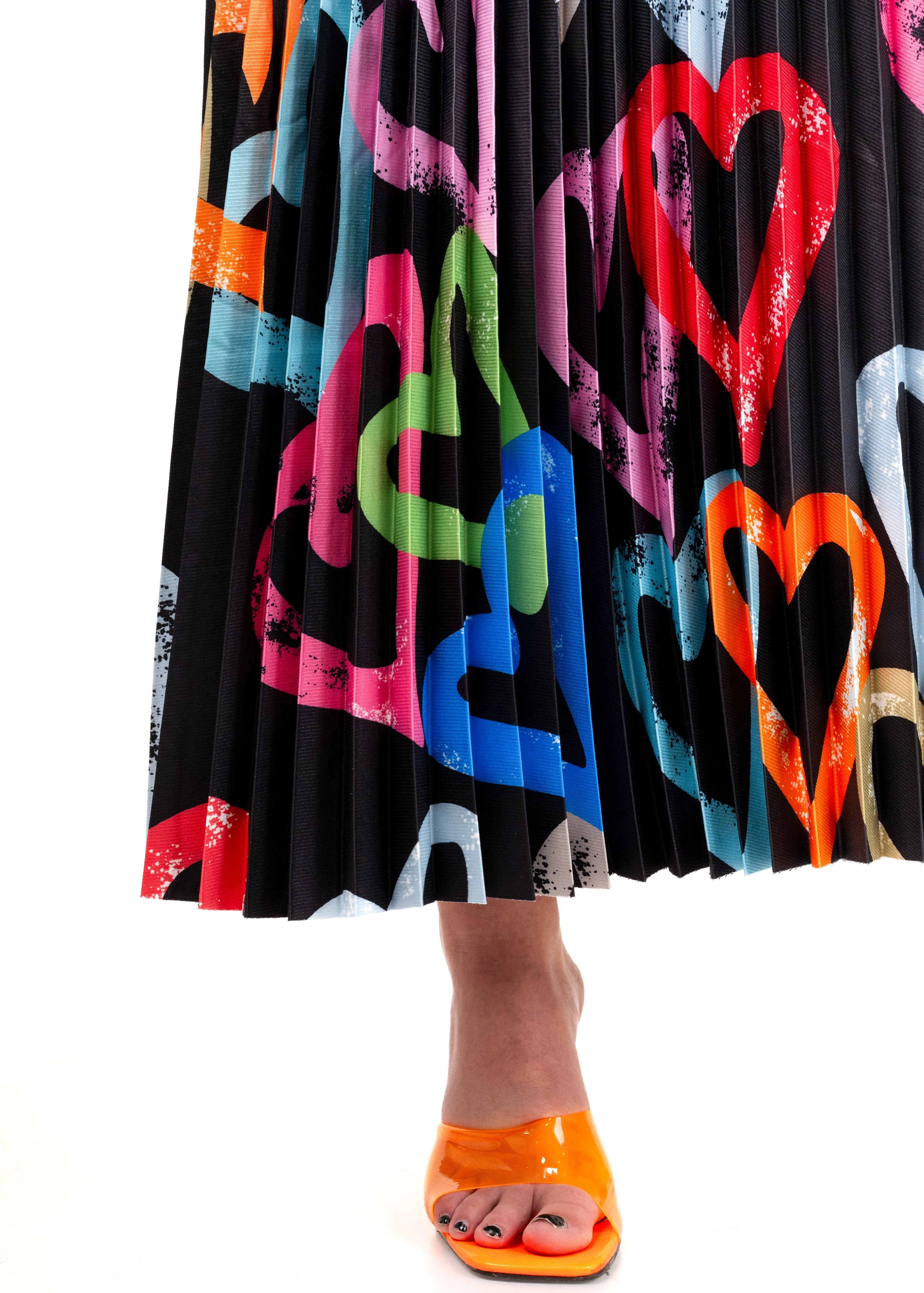 Graffiti Heart Pleated Skirt