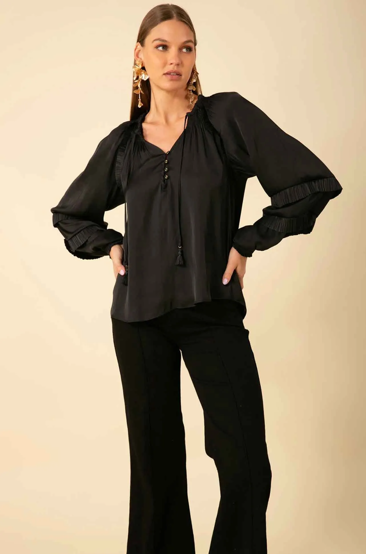 Hale Bob - Demi Long Sleeve Top in Black