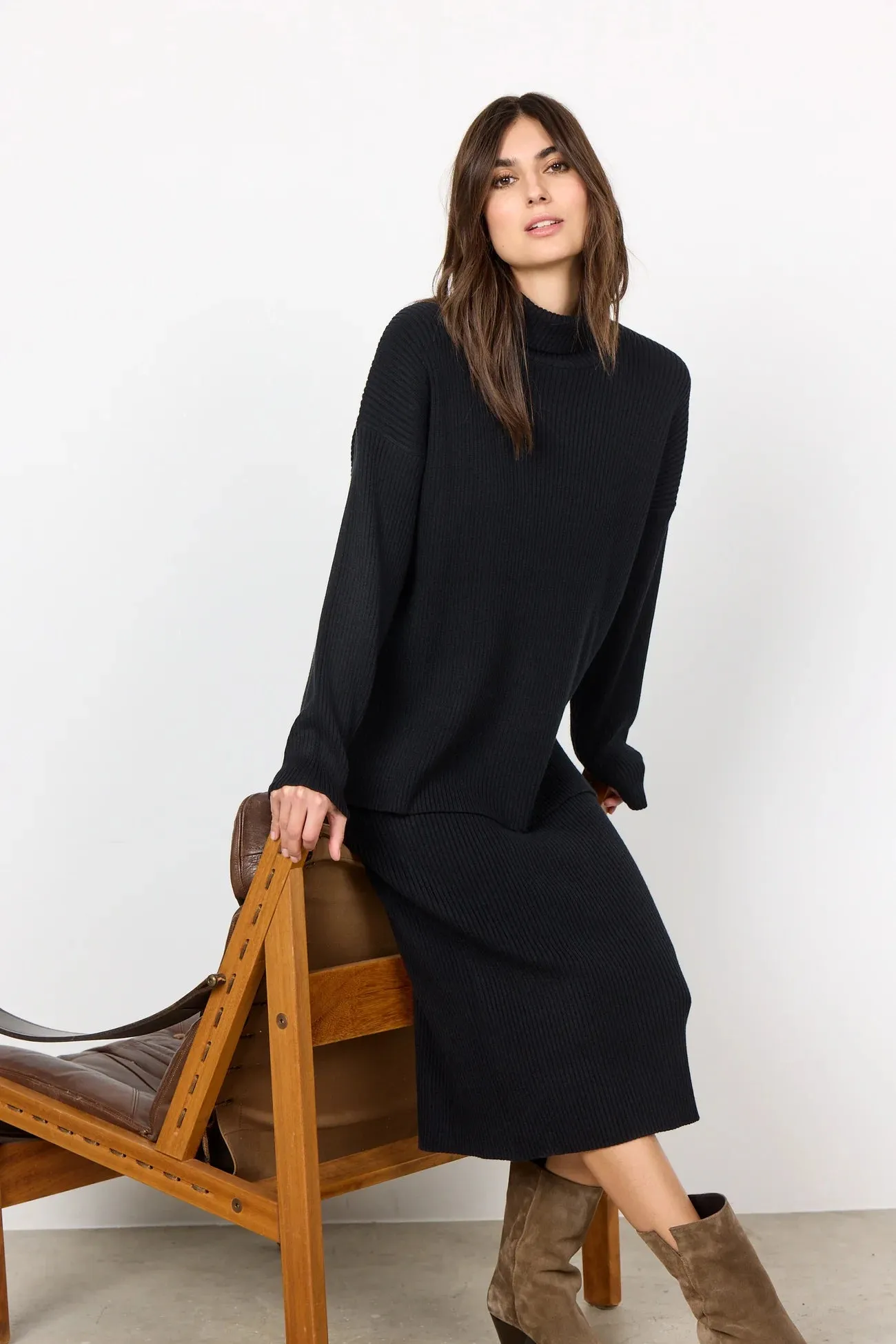 Kanita 8 Pullover Jumper Black