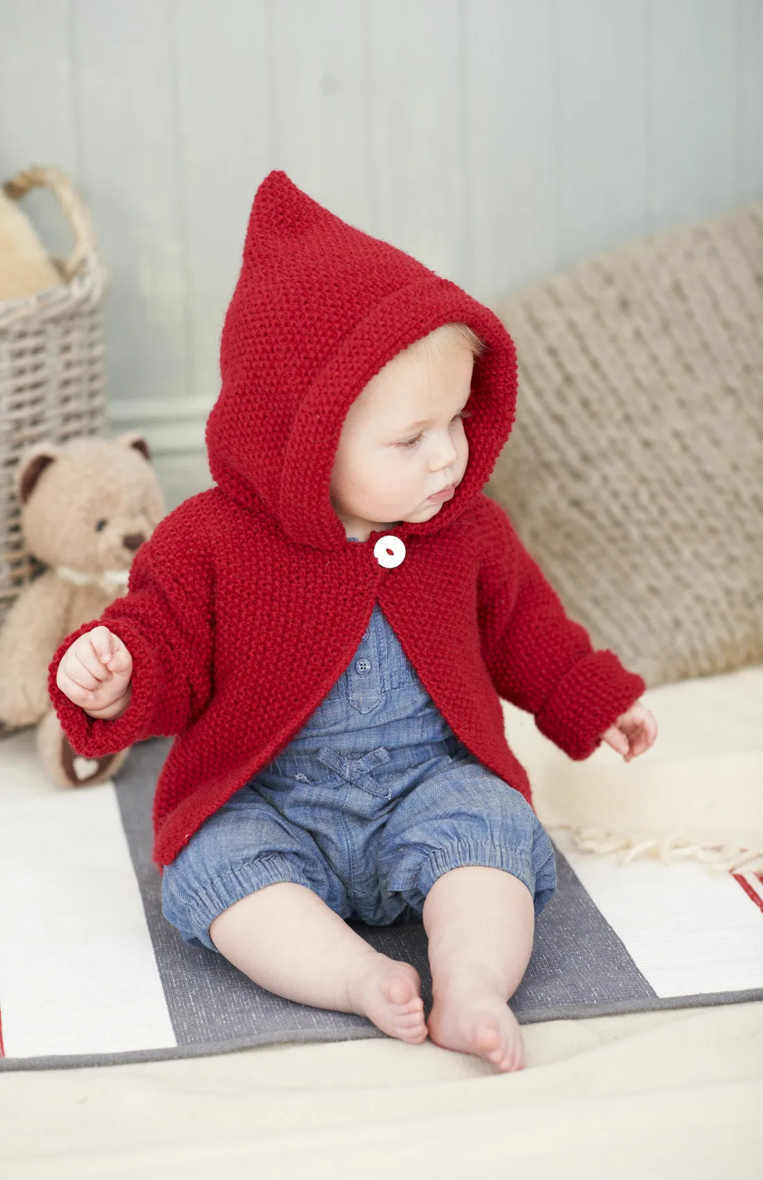 King Cole Baby Book 4 Knitting Book - Babies & Children to 7 Years