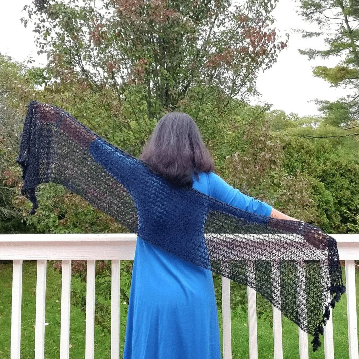 Lacy Floret Shawl Crochet Kit