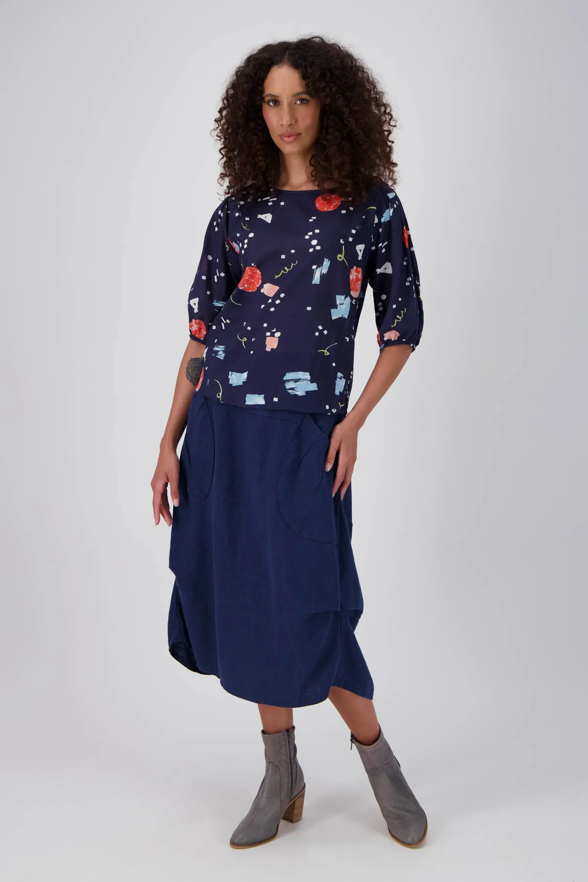 Milwaukee Fiesta Skirt Navy in Slub Linen