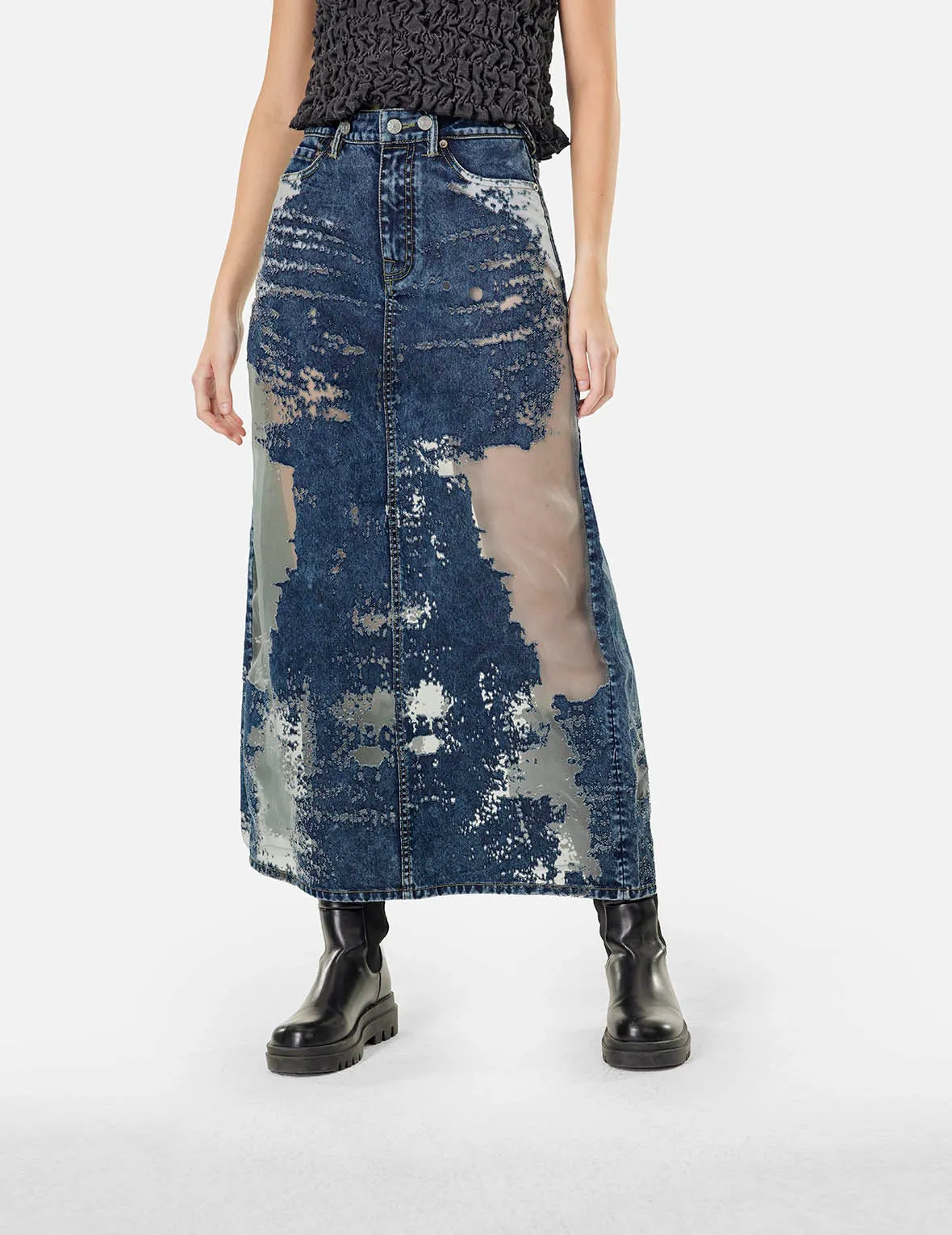 Seagull Embroidery Fashion Fit Burn-Out Denim Skirt
