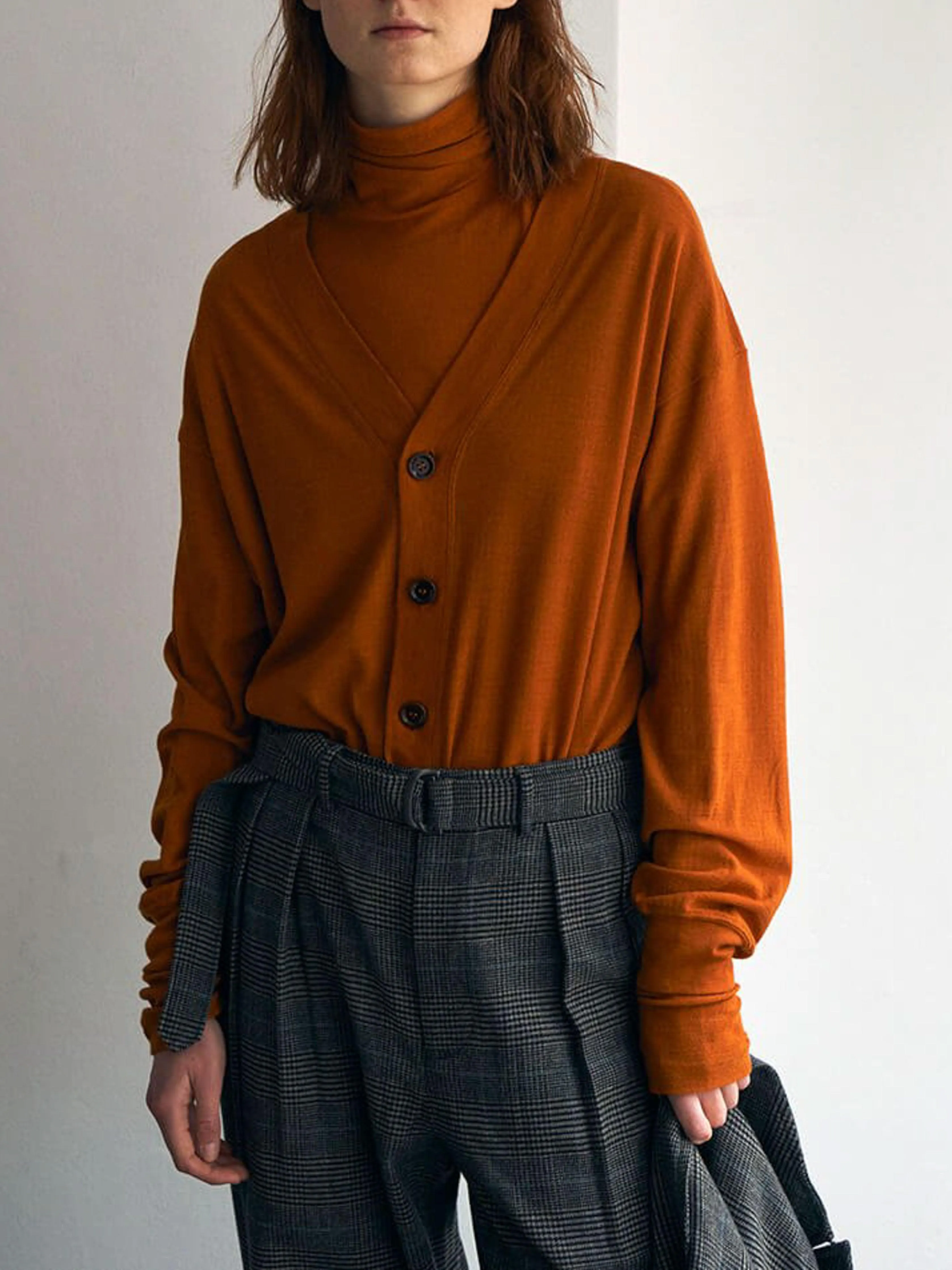 Superfine Merino Crepe Jersey Turtleneck Tee - Charcoal