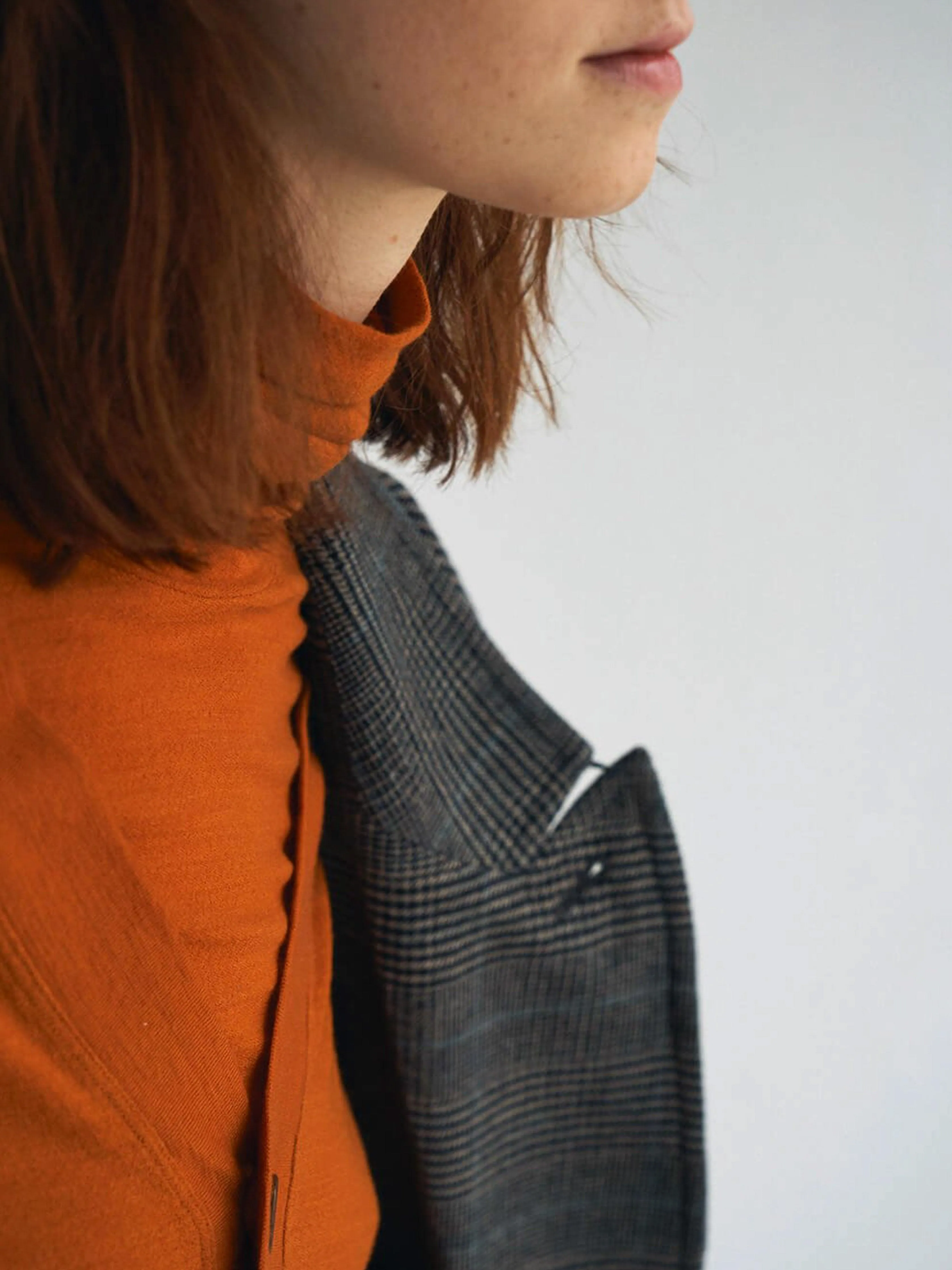 Superfine Merino Crepe Jersey Turtleneck Tee - Charcoal