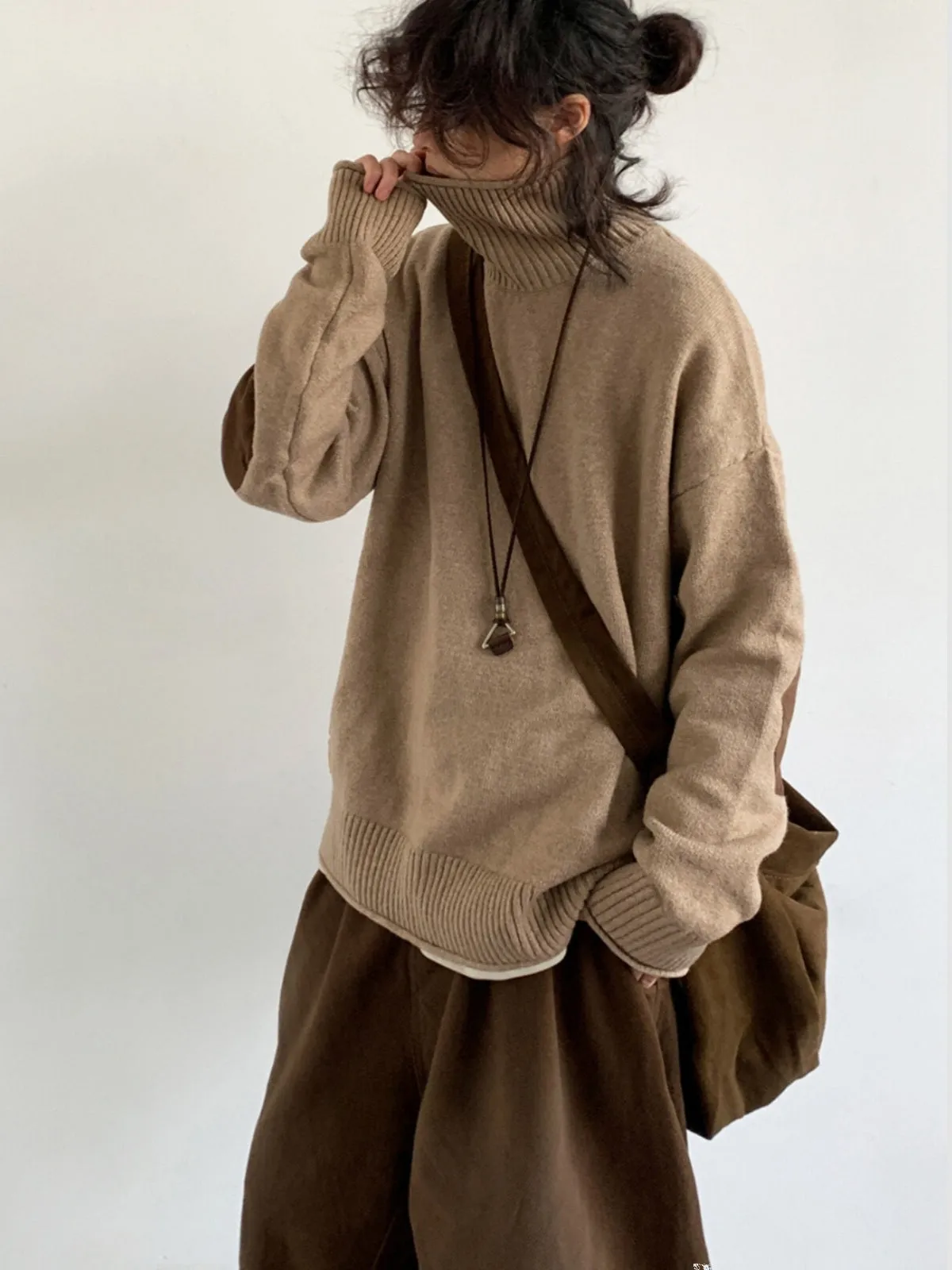 WLS Retro Maillard Turtleneck Sweater